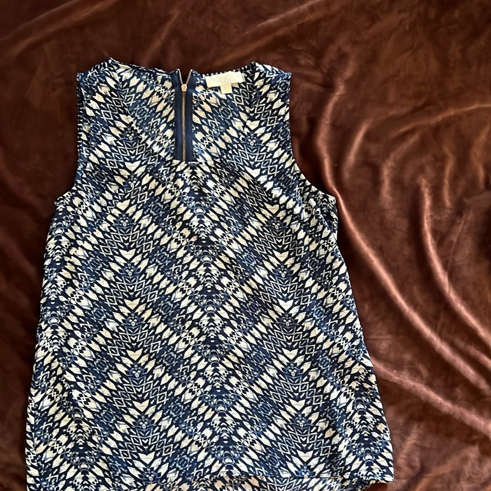 Olive and Oak Sleevless Shell Top